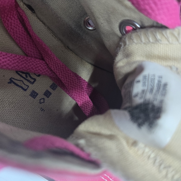 Pink Converse 10W 8M - Picture 5 of 9